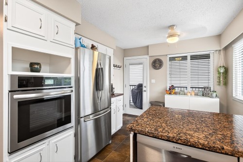 21910 Wicklow Way, Maple Ridge, BC 