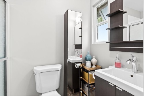 21910 Wicklow Way, Maple Ridge, BC 