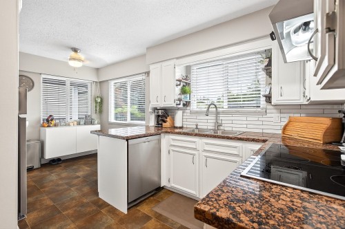 21910 Wicklow Way, Maple Ridge, BC 