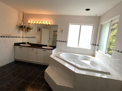 3147 Silverthrone Drive, Coquitlam, BC 