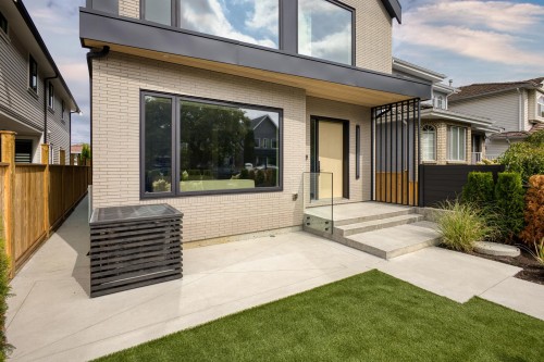 1-1243 27Th Avenue E, Vancouver, BC 