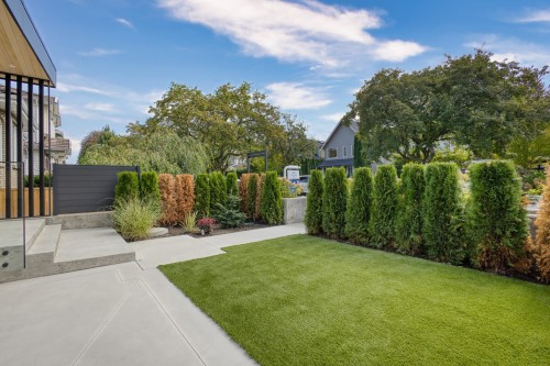 1-1243 27Th Avenue E, Vancouver, BC 