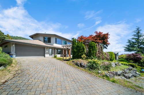 4246 Rockridge Road, West Vancouver, BC 