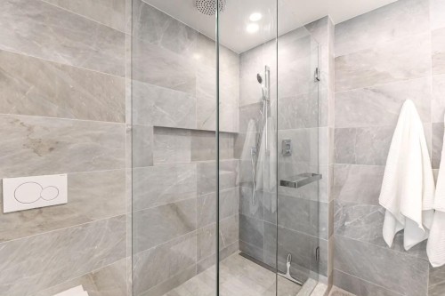 402-889 Pacific Street, Vancouver, BC 