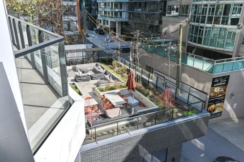 402-889 Pacific Street, Vancouver, BC 