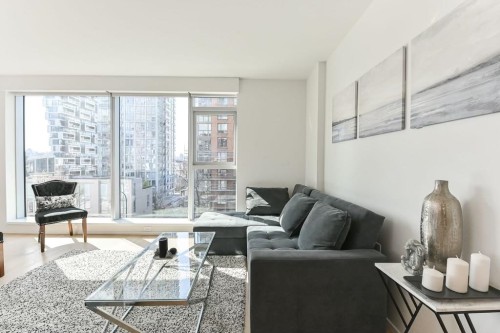 402-889 Pacific Street, Vancouver, BC 