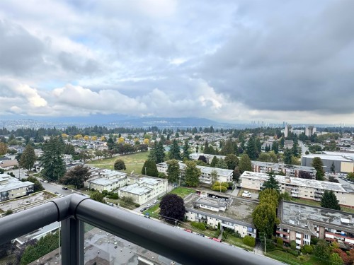 2302-7325 Arcola Street, Burnaby, BC 