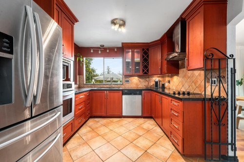 1128 Fraserview Street, Port Coquitlam, BC 