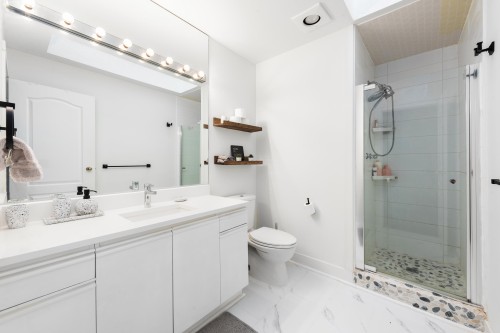 1128 Fraserview Street, Port Coquitlam, BC 