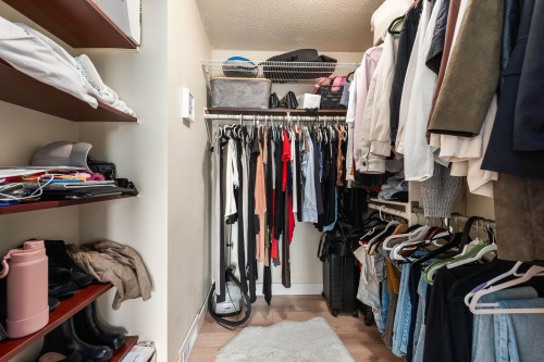 1128 Fraserview Street, Port Coquitlam, BC 