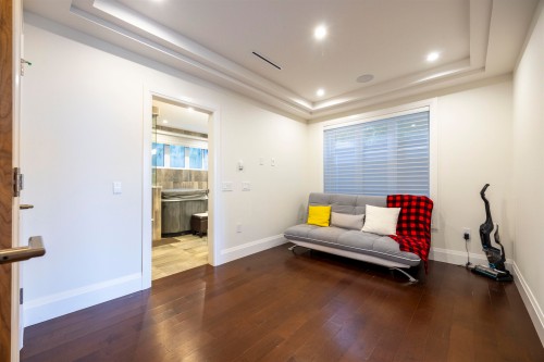 5111 Harbour View Road, Burnaby, BC 