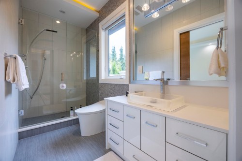 5111 Harbour View Road, Burnaby, BC 