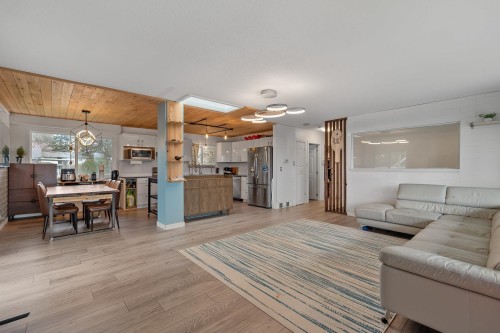 2132 Anita Drive, Port Coquitlam, BC 