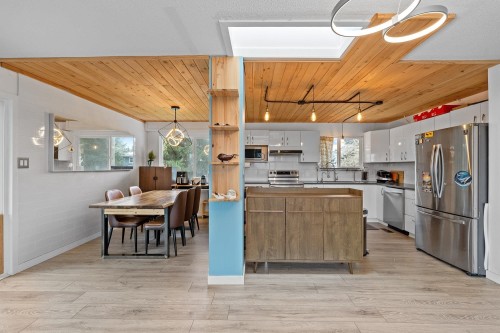 2132 Anita Drive, Port Coquitlam, BC 