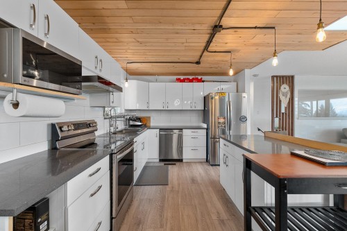 2132 Anita Drive, Port Coquitlam, BC 