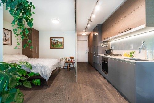 902-189 Keefer Street, Vancouver, BC 