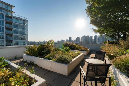 902-189 Keefer Street, Vancouver, BC 