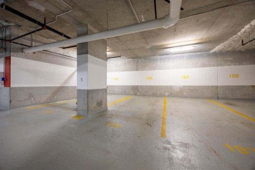 1204-3096 Windsor Gate, Coquitlam, BC 