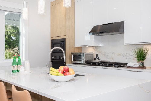 1470 57Th Avenue W, Vancouver, BC 