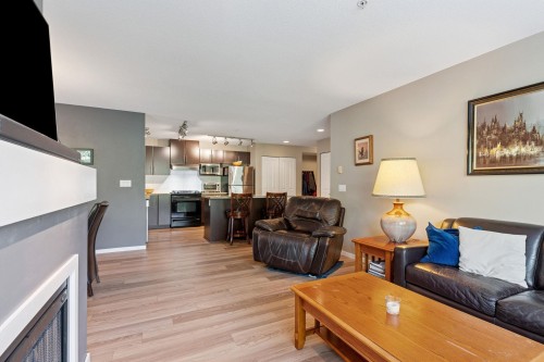 212-600 Klahanie Drive, Port Moody, BC 