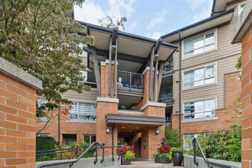 212-600 Klahanie Drive, Port Moody, BC 