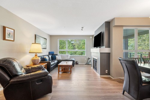 212-600 Klahanie Drive, Port Moody, BC 