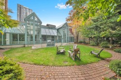 510-939 Homer Street  Vancouver, BC V6B 2W6