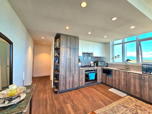 2102-505 Nelson Street, Coquitlam, BC 