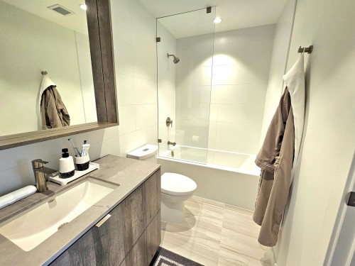 2102-505 Nelson Street, Coquitlam, BC 