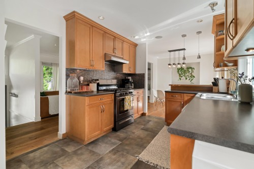 960 Thermal Drive, Coquitlam, BC 