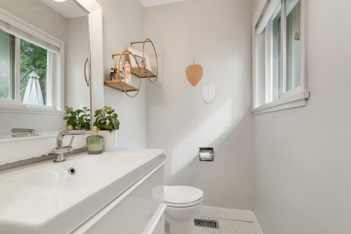 960 Thermal Drive, Coquitlam, BC 