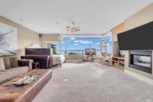 4313 Rockridge Road, West Vancouver, BC 