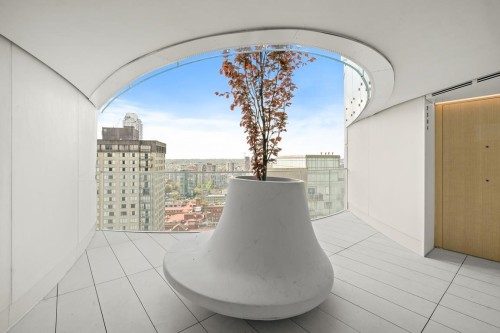 3708-1033 Nelson Street, Vancouver, BC 