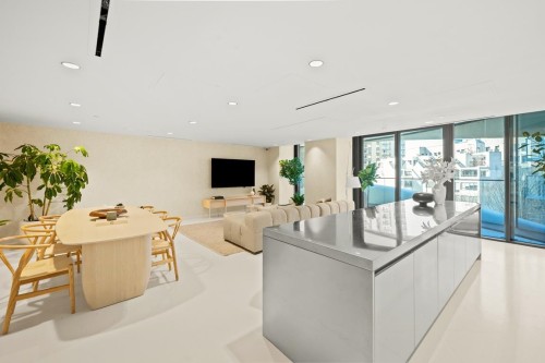 3708-1033 Nelson Street, Vancouver, BC 