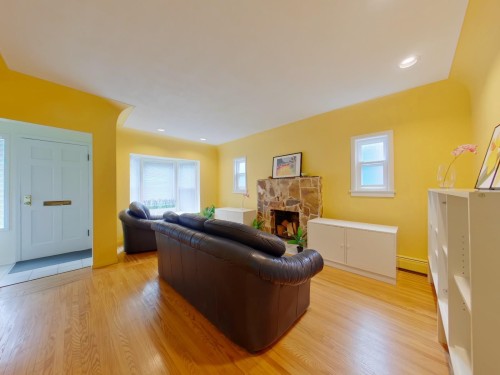 4427 16Th Avenue W, Vancouver, BC 