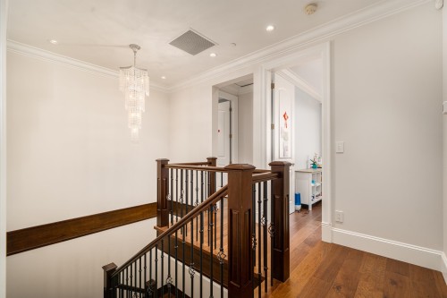 1410 Mathers Avenue, West Vancouver, BC 