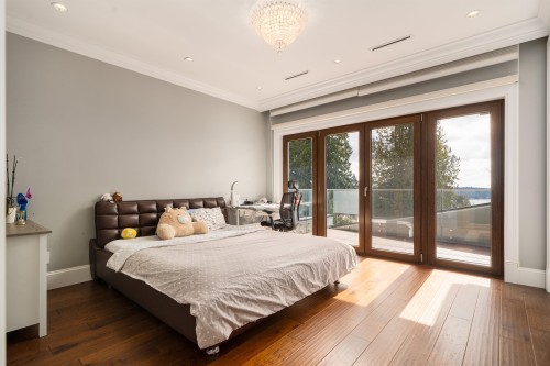 1410 Mathers Avenue, West Vancouver, BC 