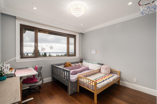 1410 Mathers Avenue, West Vancouver, BC 