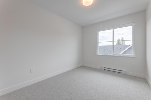 120-3421 Queenston Avenue, Coquitlam, BC 