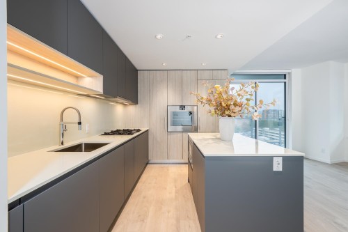 931-6600 Minoru Boulevard, Richmond, BC 