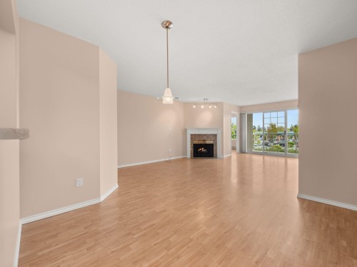 204-1140 55 Street, Delta, BC 