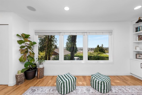 1706 Glendale Avenue, Coquitlam, BC 