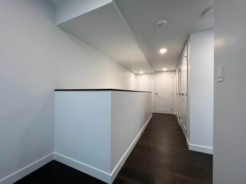 Th9-3200 Corvette Way, Richmond, BC 