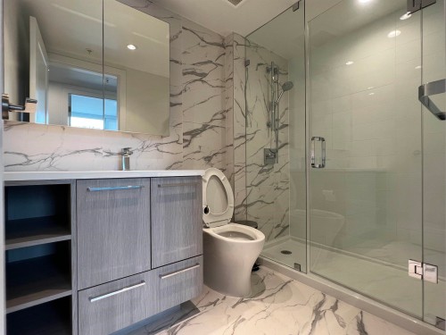 Th9-3200 Corvette Way, Richmond, BC 