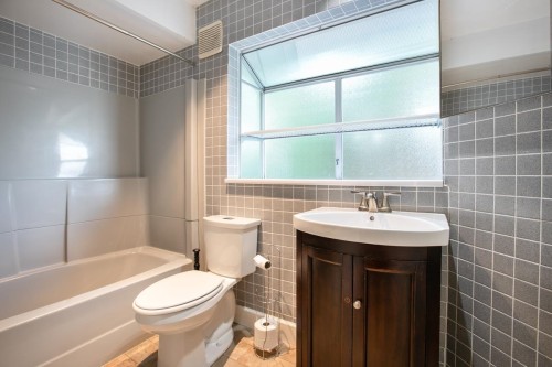 128 53 Street, Delta, BC 