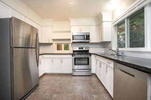 128 53 Street, Delta, BC 