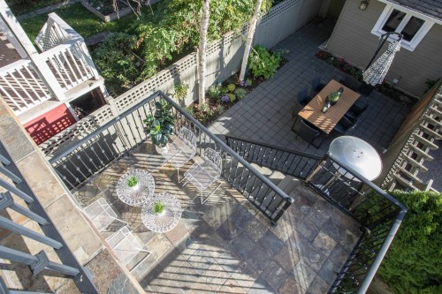 3242 3Rd Avenue W, Vancouver, BC 