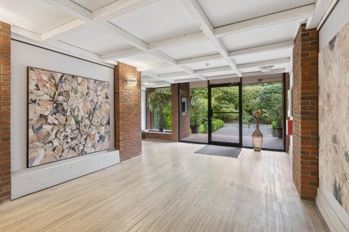 211-155 5Th Street E, North Vancouver, BC 