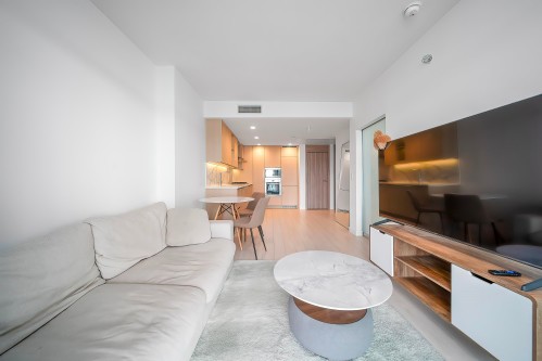 810-4880 Lougheed Highway, Burnaby, BC 