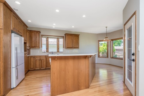 6247 Crescent Place, Delta, BC 